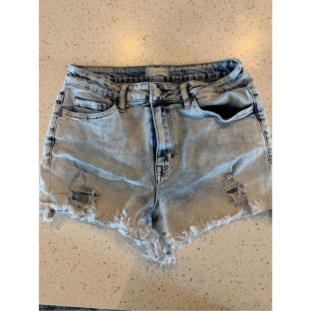 High-Rise Light Wash Distressed Denim Shorts - Light Blue L